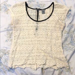 Charlotte Russe Cream T-shirt